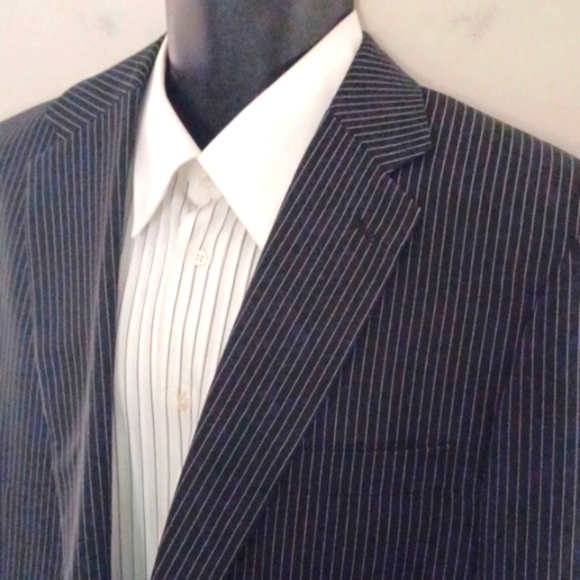 CARAVELLI Black Blazer / Sportcoat w/ White Pinstripes, Superior 150's, 42R - Picture 10 of 10